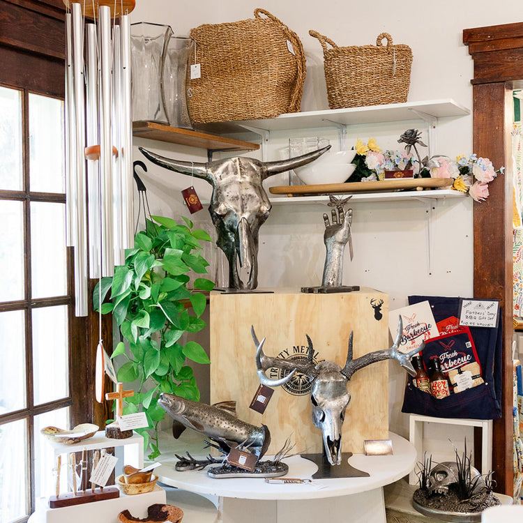 Decor and Wall Art